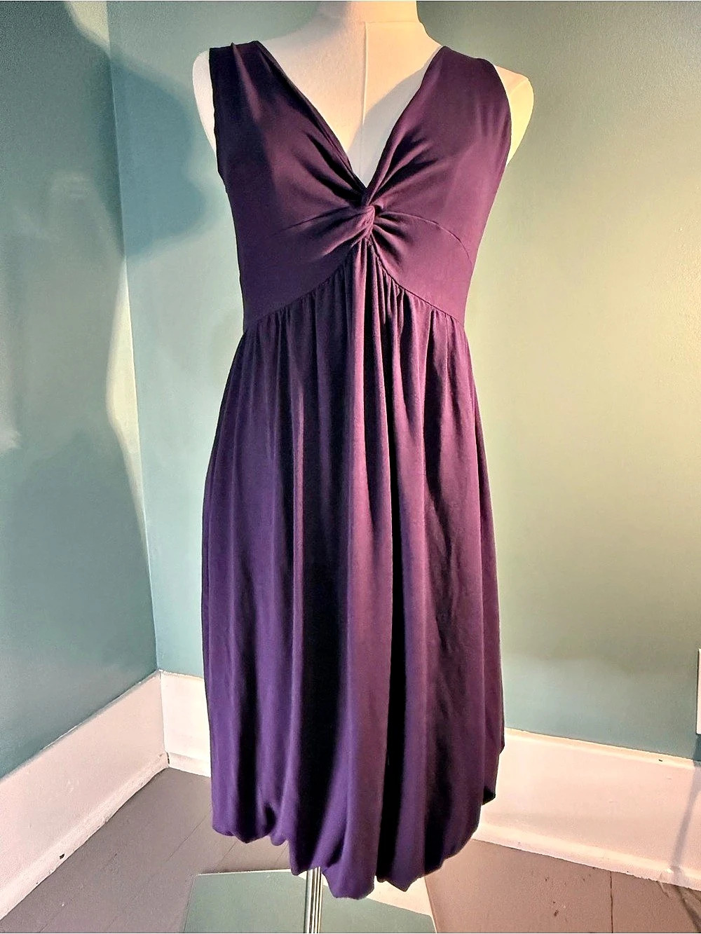 Womens Deep Purple Stretch Jersey Twist Front Bubble Hem Sleeveless Midi- Fits M